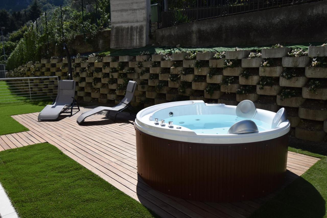 Appartamento Margherita - Bellagio Wild Flowers Oliveto Lario Exterior photo